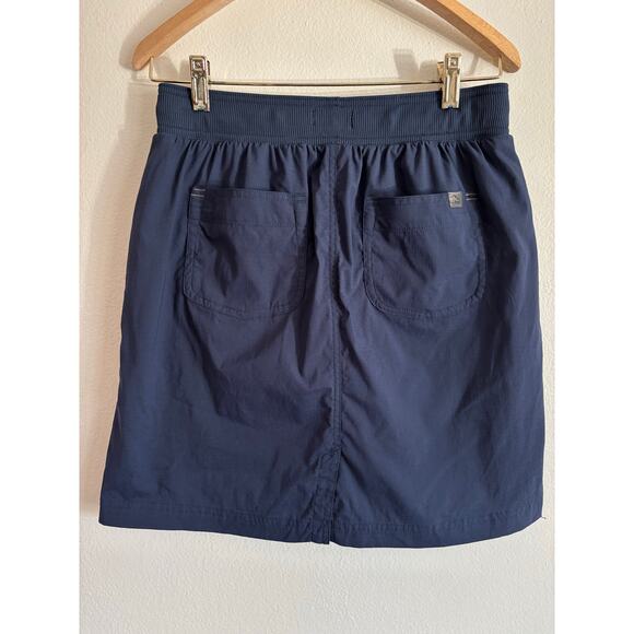 LL Bean women’s XS Vista camp skort in Nautical Navy with spandex shorts UPF 50+ - Picture 2 of 10
